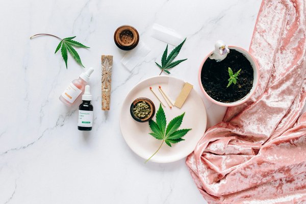 Effets psychoactifs du cbd : tout ce que vous devez savoir